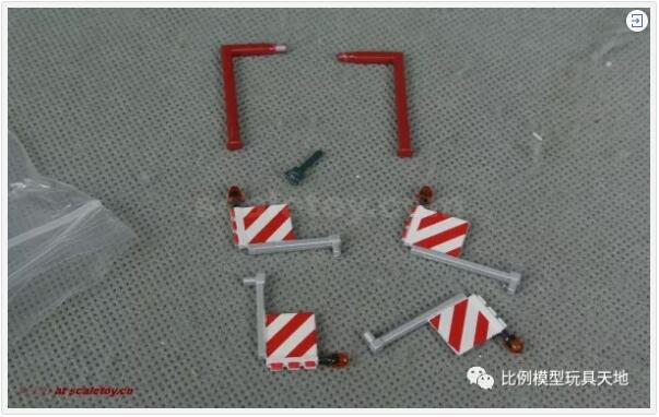支撐腿，警示燈，警示牌等。
